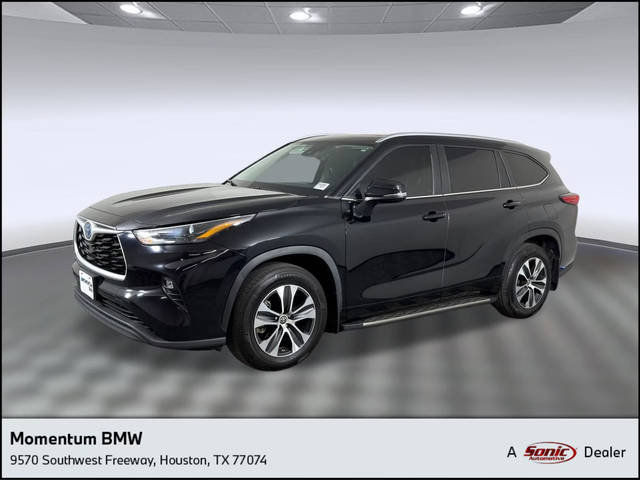 2023 Toyota Highlander Hybrid XLE AWD photo
