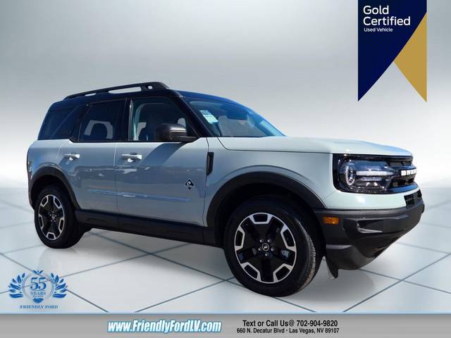 2023 Ford Bronco Sport Outer Banks 4WD photo