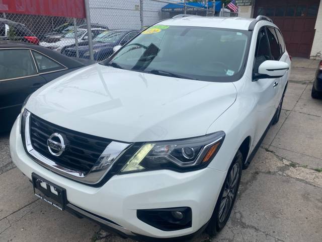2020 Nissan Pathfinder SV FWD photo