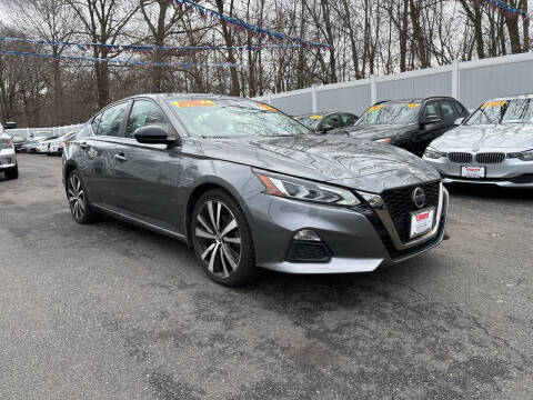 2020 Nissan Altima 2.5 SR FWD photo