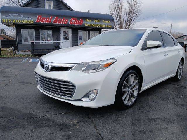 2015 Toyota Avalon XLE FWD photo