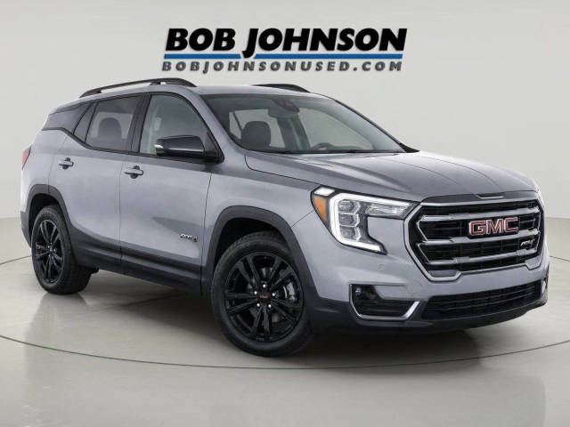 2023 GMC Terrain AT4 AWD photo