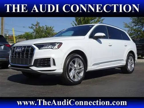 2023 Audi Q7 Premium AWD photo