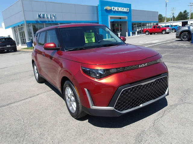 2023 Kia Soul LX FWD photo