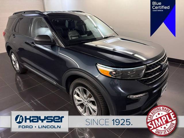 2023 Ford Explorer XLT 4WD photo