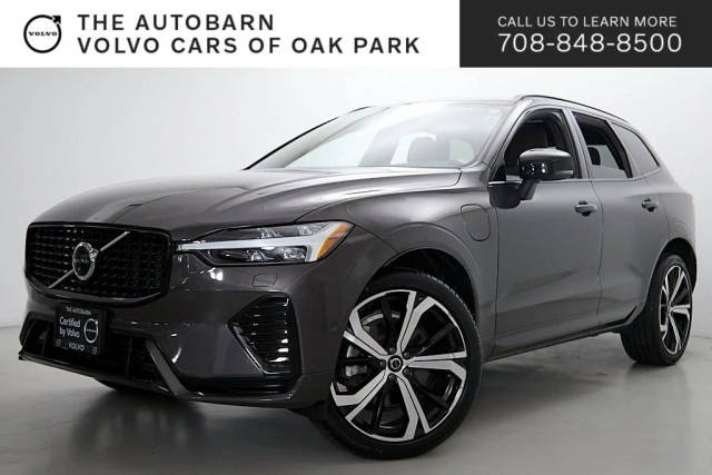 2023 Volvo XC60 Recharge Ultimate Dark Theme AWD photo
