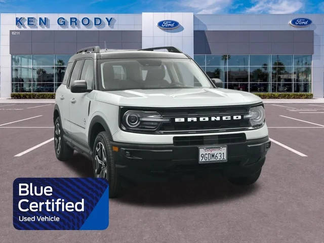2023 Ford Bronco Sport Outer Banks 4WD photo