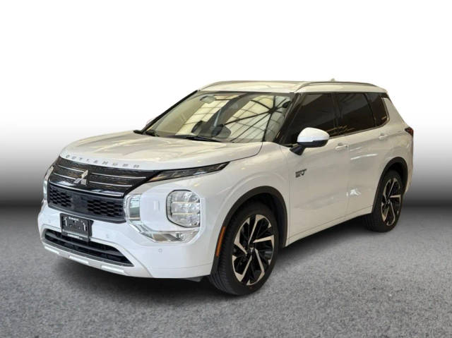 2023 Mitsubishi Outlander SEL AWD photo