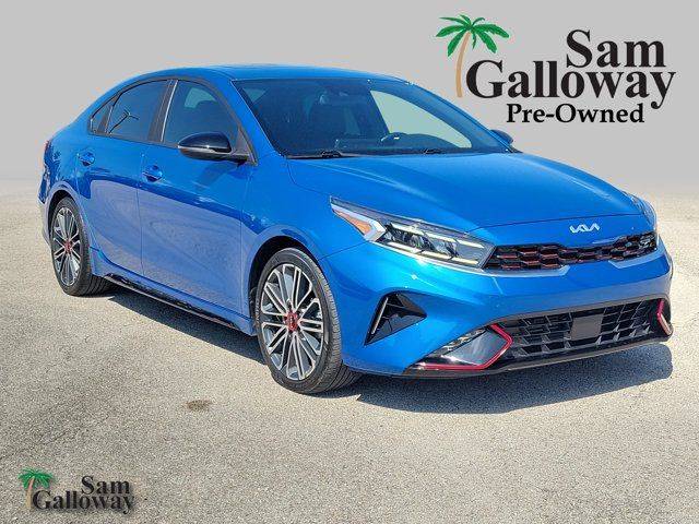 2023 Kia Forte GT FWD photo