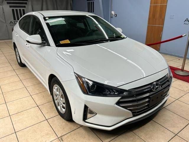 2019 Hyundai Elantra SE FWD photo