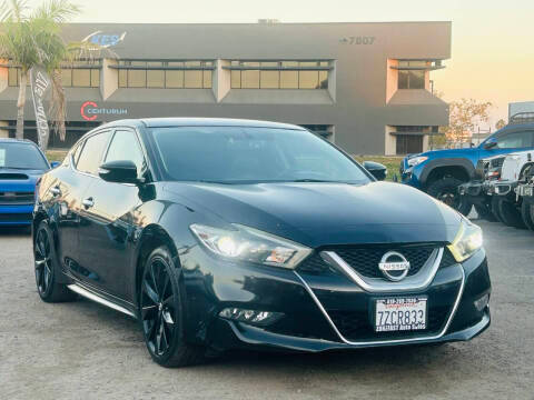 2017 Nissan Maxima SR FWD photo