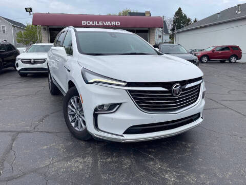 2023 Buick Enclave Essence AWD photo
