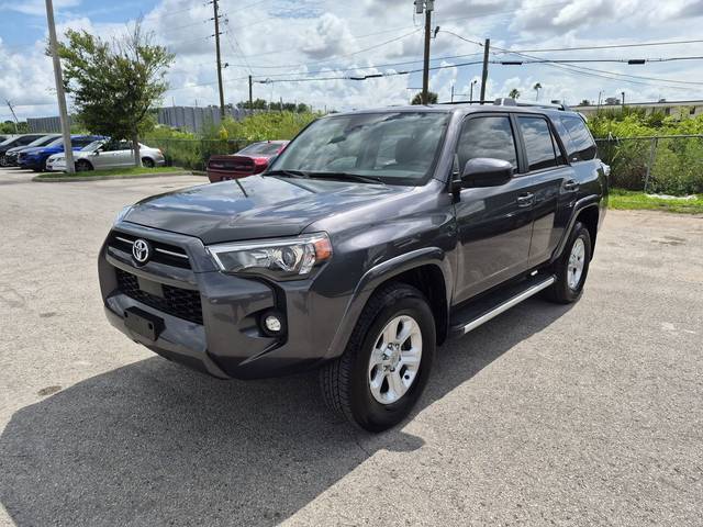 2023 Toyota 4Runner SR5 4WD photo
