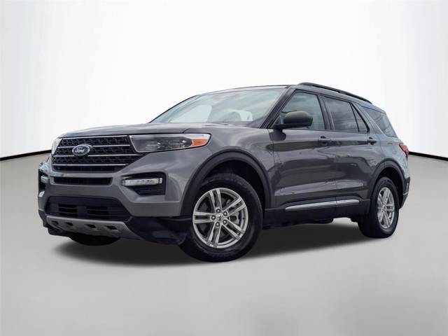 2023 Ford Explorer XLT 4WD photo