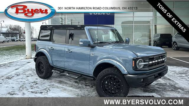 2023 Ford Bronco 4 Door Outer Banks 4WD photo