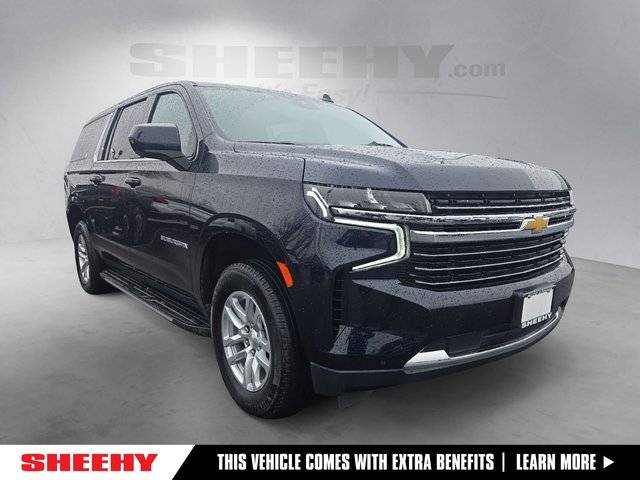 2023 Chevrolet Suburban LT 4WD photo