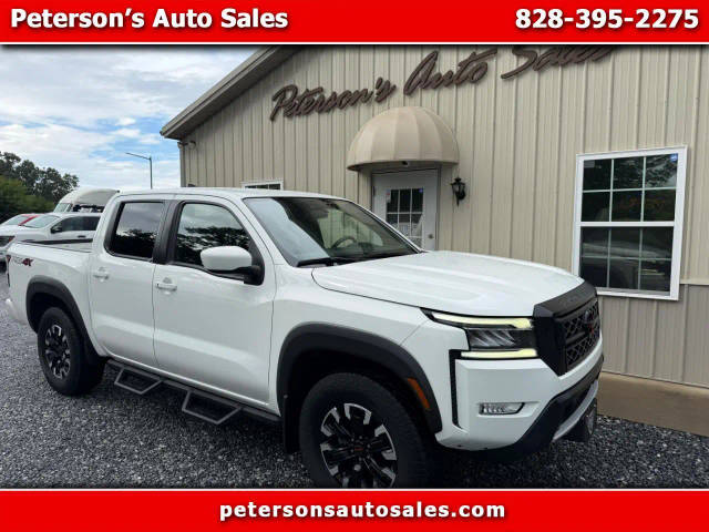 2023 Nissan Frontier PRO-4X 4WD photo