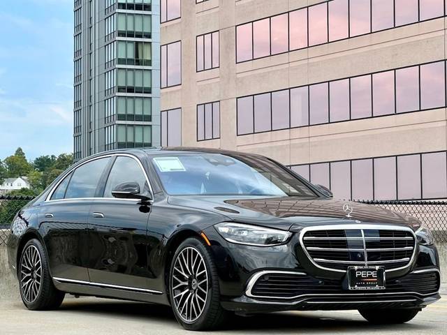 2023 Mercedes-Benz S-Class S 580 AWD photo