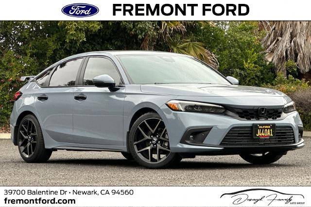 2023 Honda Civic Sport Touring FWD photo