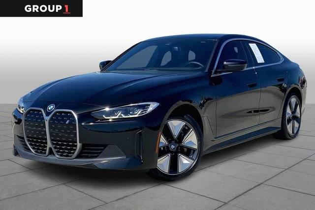 2023 BMW i4 eDrive35 RWD photo