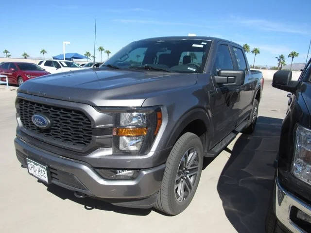 2023 Ford F-150 XL 4WD photo