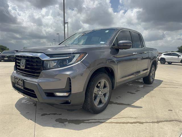 2023 Honda Ridgeline RTL-E AWD photo