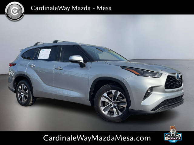 2023 Toyota Highlander Hybrid XLE FWD photo