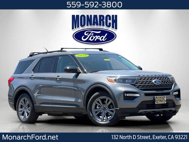 2023 Ford Explorer XLT RWD photo