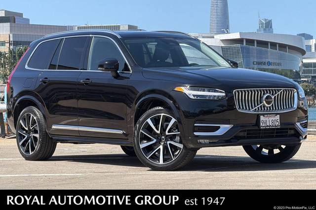 2023 Volvo XC90 Plus AWD photo