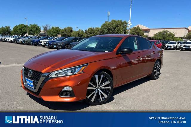 2022 Nissan Altima 2.5 SR FWD photo