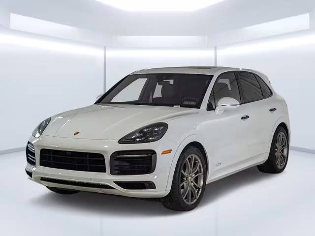 2023 Porsche Cayenne GTS AWD photo