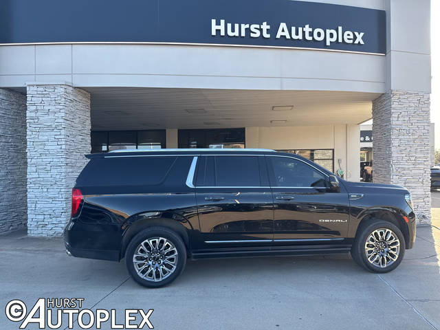 2023 GMC Yukon XL Denali Ultimate 4WD photo