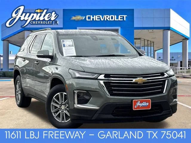 2023 Chevrolet Traverse LT Cloth FWD photo