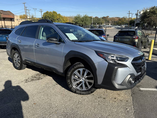 2023 Subaru Outback Premium AWD photo