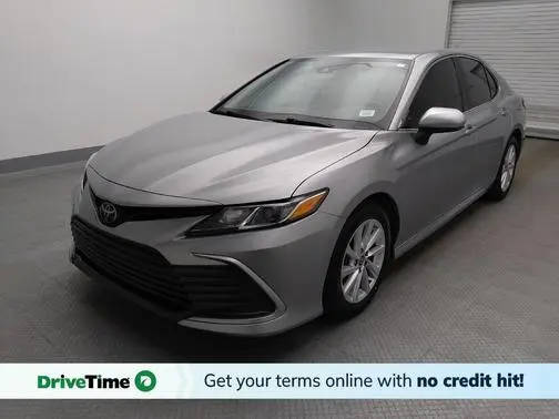 2023 Toyota Camry LE FWD photo