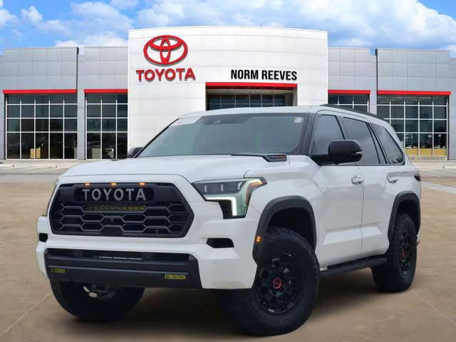 2023 Toyota Sequoia TRD Pro 4WD photo