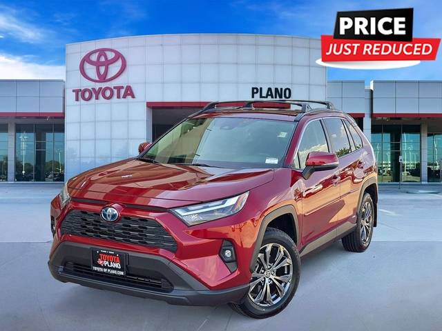2023 Toyota RAV4 Hybrid XLE Premium AWD photo