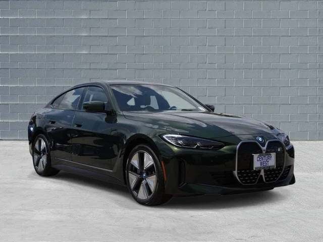 2023 BMW i4 eDrive35 RWD photo