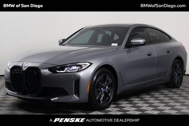 2023 BMW i4 eDrive35 RWD photo