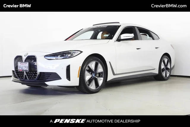 2023 BMW i4 eDrive35 RWD photo