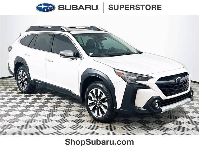 2023 Subaru Outback Touring AWD photo