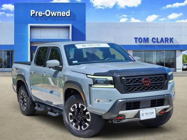 2023 Nissan Frontier PRO-4X 4WD photo