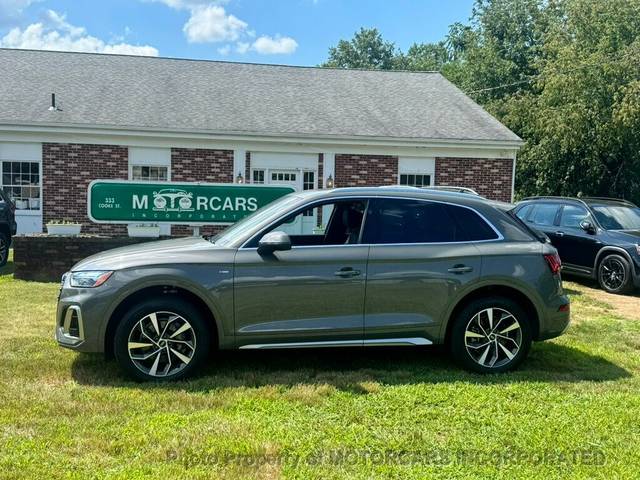 2023 Audi Q5 S line Premium Plus AWD photo