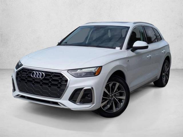 2023 Audi Q5 S line Premium Plus AWD photo