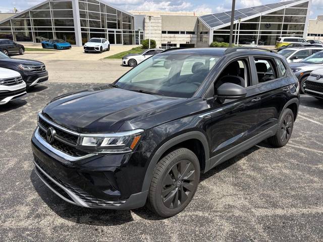 2023 Volkswagen Taos S FWD photo