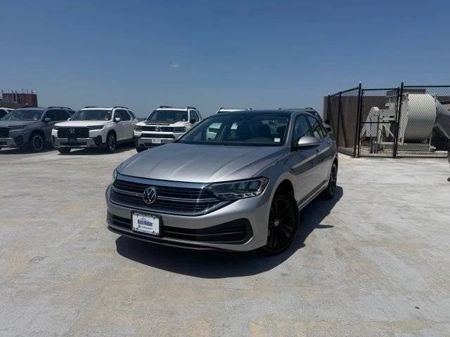 2023 Volkswagen Jetta SE FWD photo