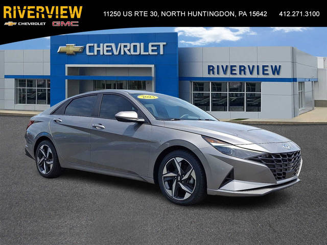 2023 Hyundai Elantra SEL FWD photo