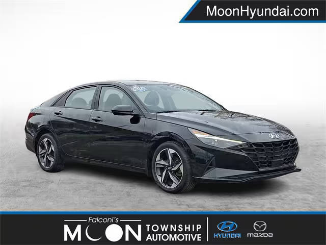 2023 Hyundai Elantra SEL FWD photo