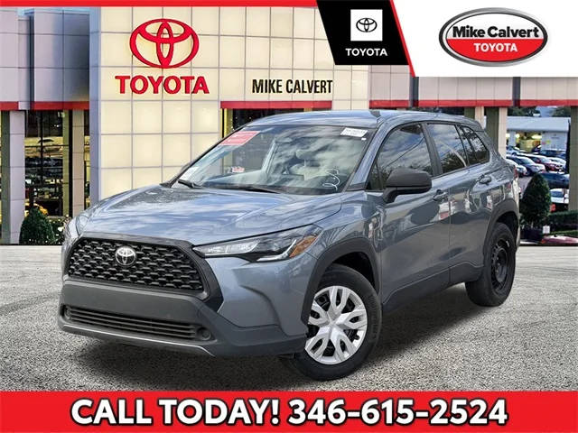 2023 Toyota Corolla Cross L FWD photo