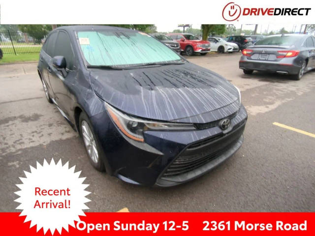 2023 Toyota Corolla LE FWD photo